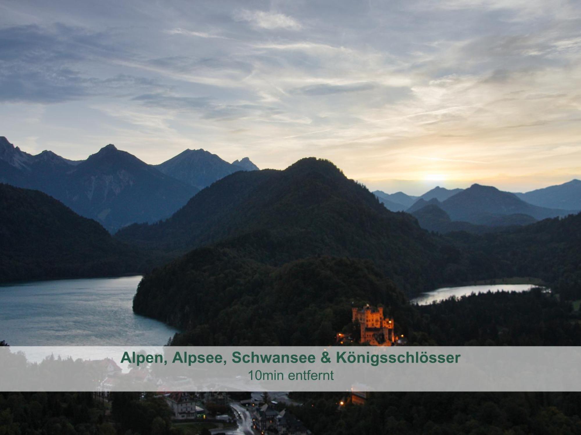 Chalet - Ferienwohnungen - Biohof Stoeger - Panoramasuedbalkon - Grandiose Aussicht Auf See, Berge Und Schloss Neuschwanstein Rieden Exterior photo